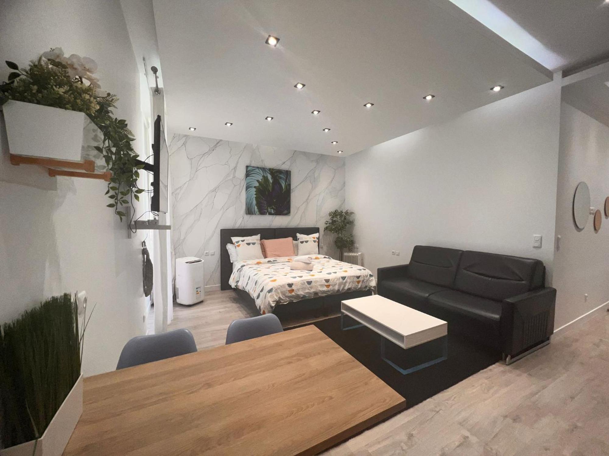 Cosy Studio Champs-Elysees - Hala Paryż Zewnętrze zdjęcie